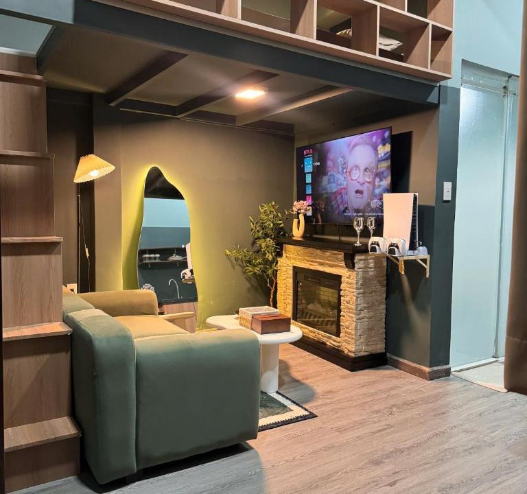 Hang Xanh Apartment | Àla Homestay Hàng Xanh near Landmark 81