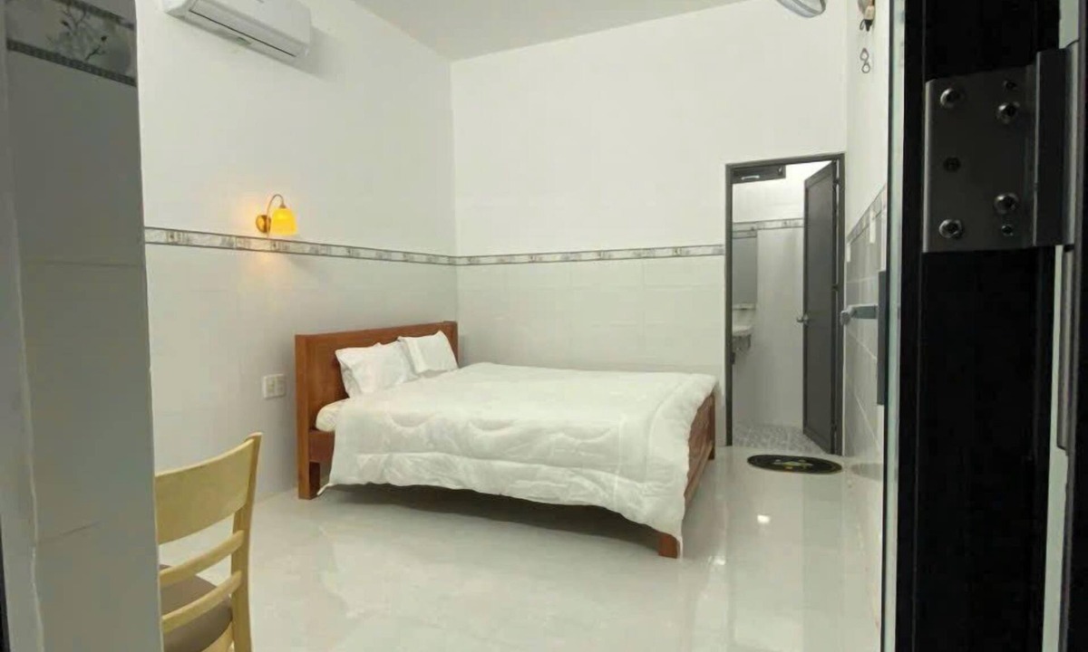 Ham Tan Hotel | 214 Hostel BT - by BAY LUXURY