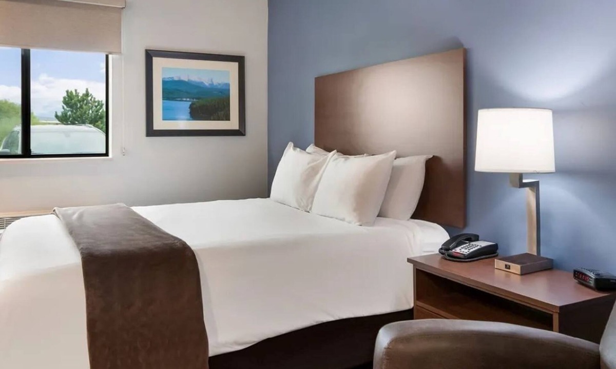 Pasco Hotel | 3 Units w/Kitchenettes | Near Pasco Airport | Spacious Stays