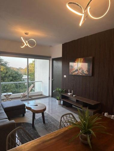 Jimenez Apartment | Apartamento con acceso directo al río