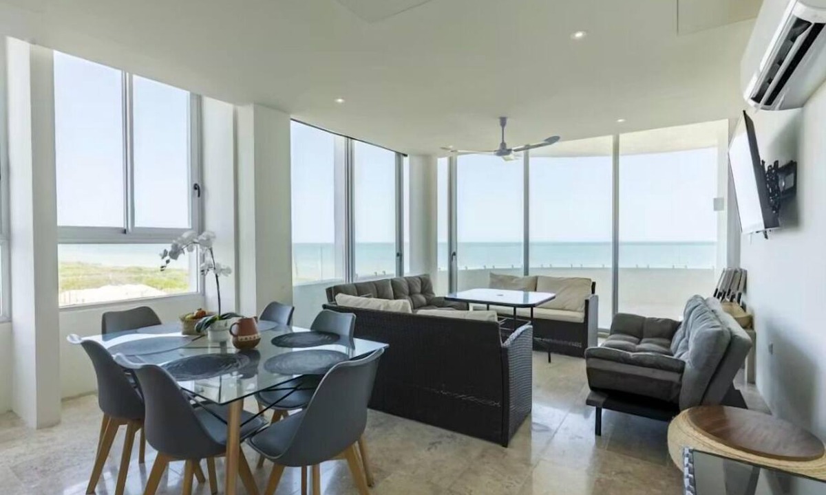 Miramar Apartment | Beachfront Paradise with Shared Pool Telchac | Depto A12