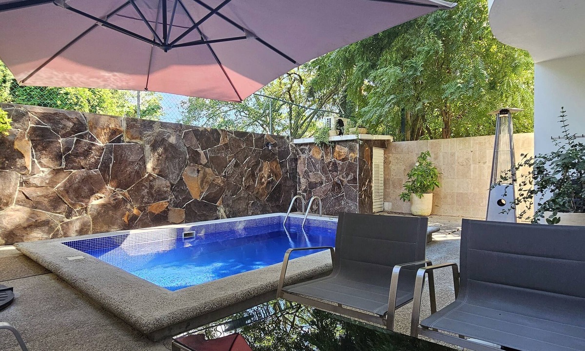 Area Militar de Vallarta Villa | Beautiful villa up to 25 people in Marina Vallarta