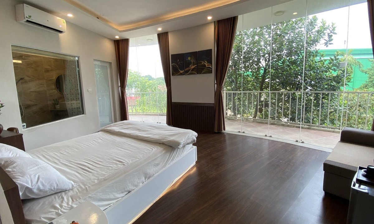 Luong Son Hotel | Biển Đông Complex