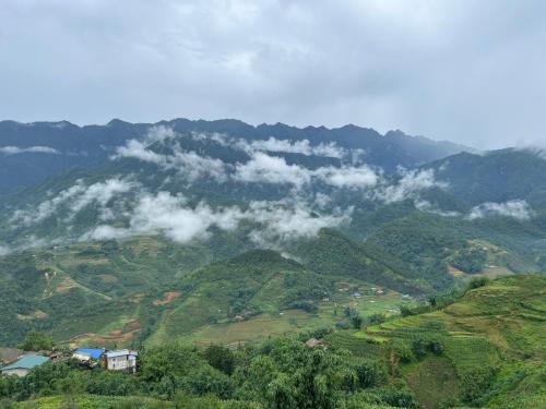 Sa Pa Hotel | Black Hmong View Homestay