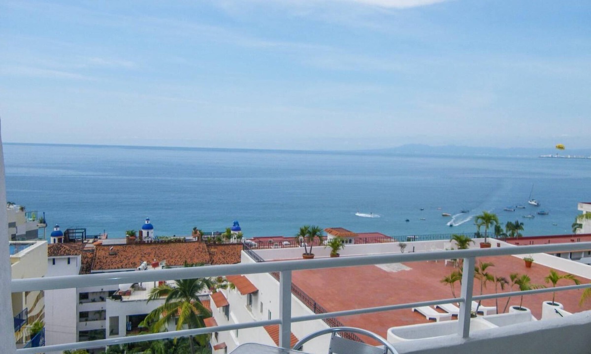 Amapas Condo | Boana Torre Malibu #604 , Ocean view, romantic zone