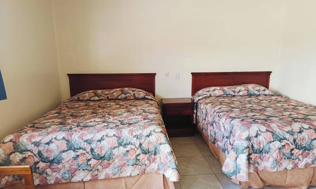 Pharr Hotel | Budget-Friendly Pharr Stay with Free Wi-Fi & Easy Access to McAllen Airport