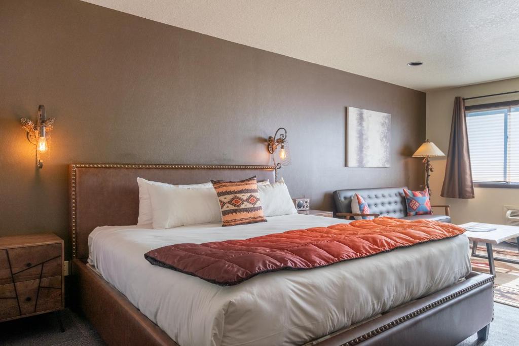 Orchard District Hotel | Campfire Hotel