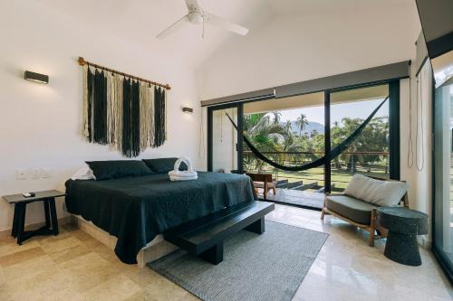 Ixtapa Hotel | Casa Alkhuzamaa