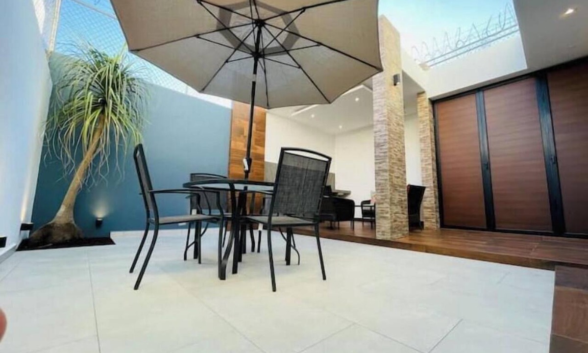 Xalisco House | Casa Fénix