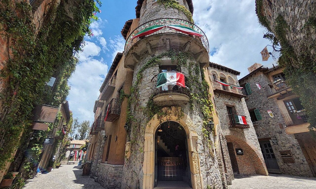 Santeagueda Apartment | Castello di Carlo – Apartment Carlo Magno I