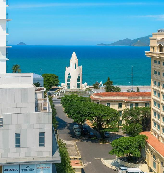 Tran Phu Beach Hotel | Central Nha Trang Hotel