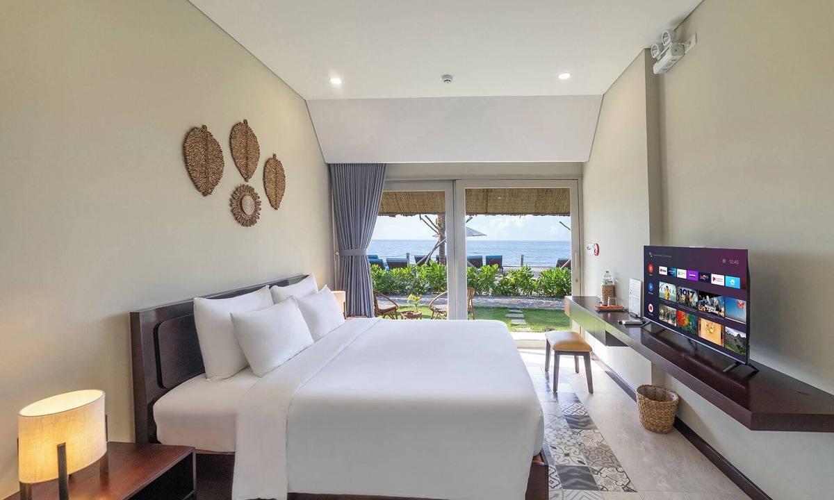 Central Mui Ne Beach Hotel | Coco Cottage Beachfront Resort