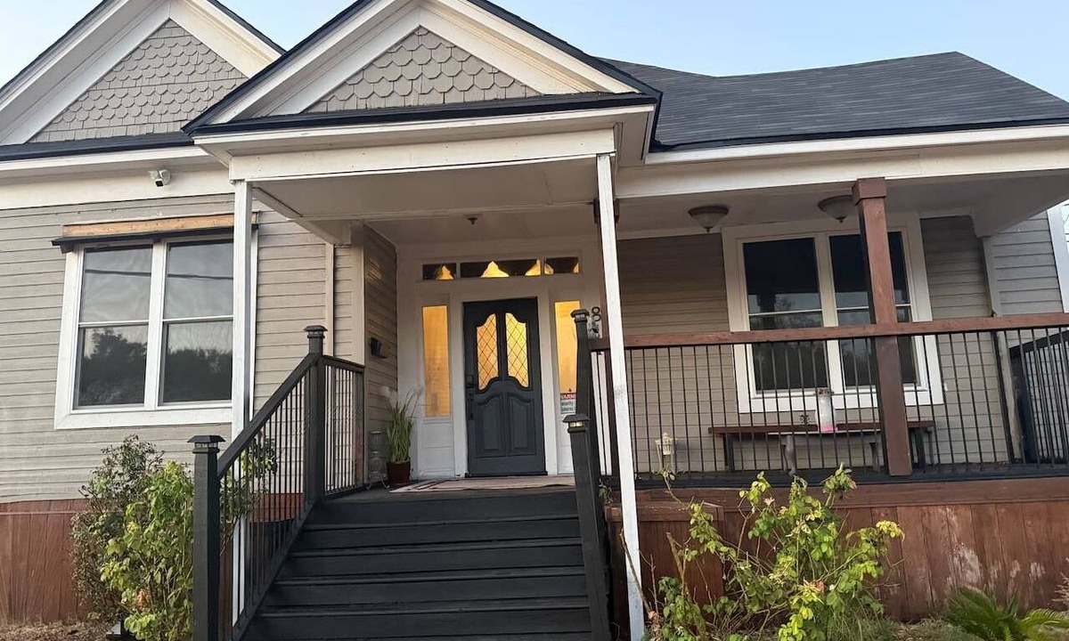 Temple Apartment | Convenient Temple Living | Ideal for Healthcare