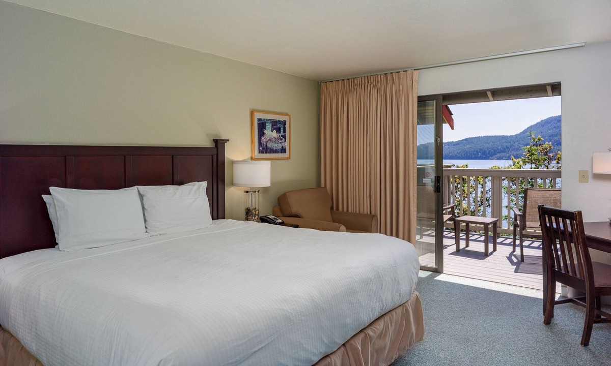 Rosario Hotel | Cozy Harborside Stay | Secluded Orcas Island Getaway- Harborside 2463