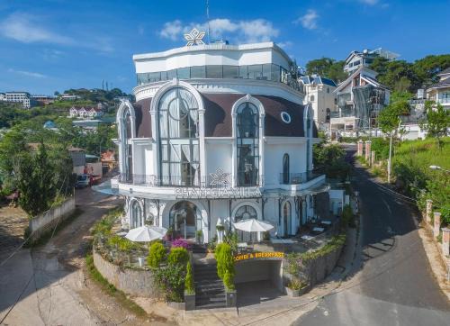 Da Lat Hotel | Dalat Hotel & Villa by Pham Gia