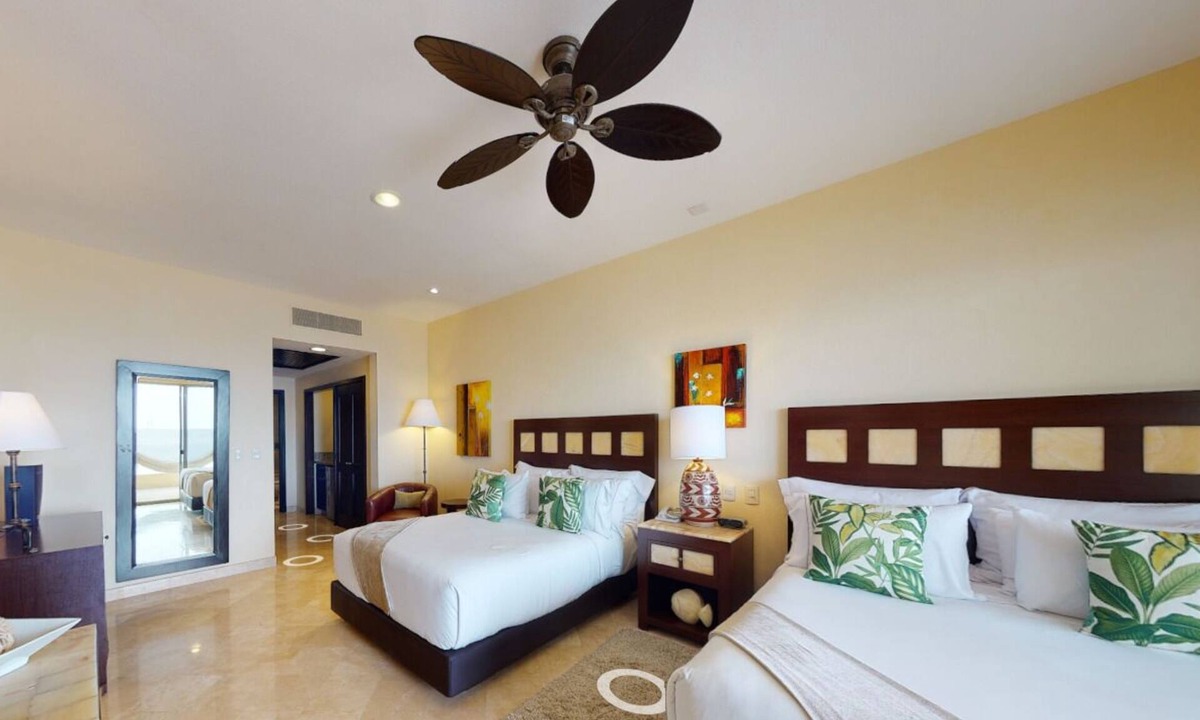 South Shore Hotel Area Hotel | Deluxe Room at Garza Blanca Puerto Vallarta