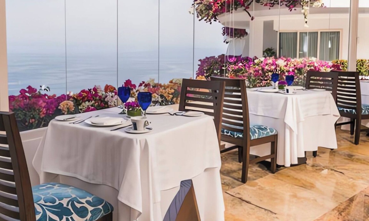 Conchas Chinas Hotel | Discover the unparalleled elegance , nestled in the prestigious neighborhood in