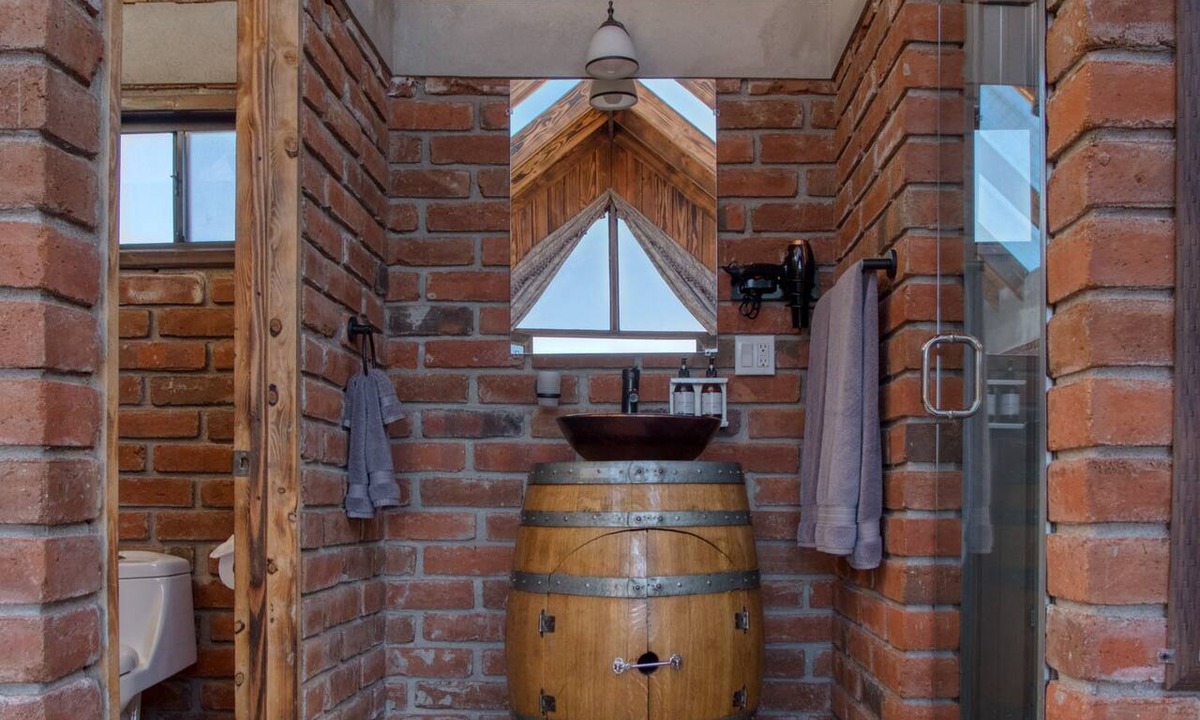 Valle de Guadalupe Hotel | Don Tomas Viñedo Cabañas