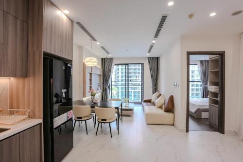 District 9 Apartment | Eco Balcony Apartment - The Opus One Vinhomes Grand Park