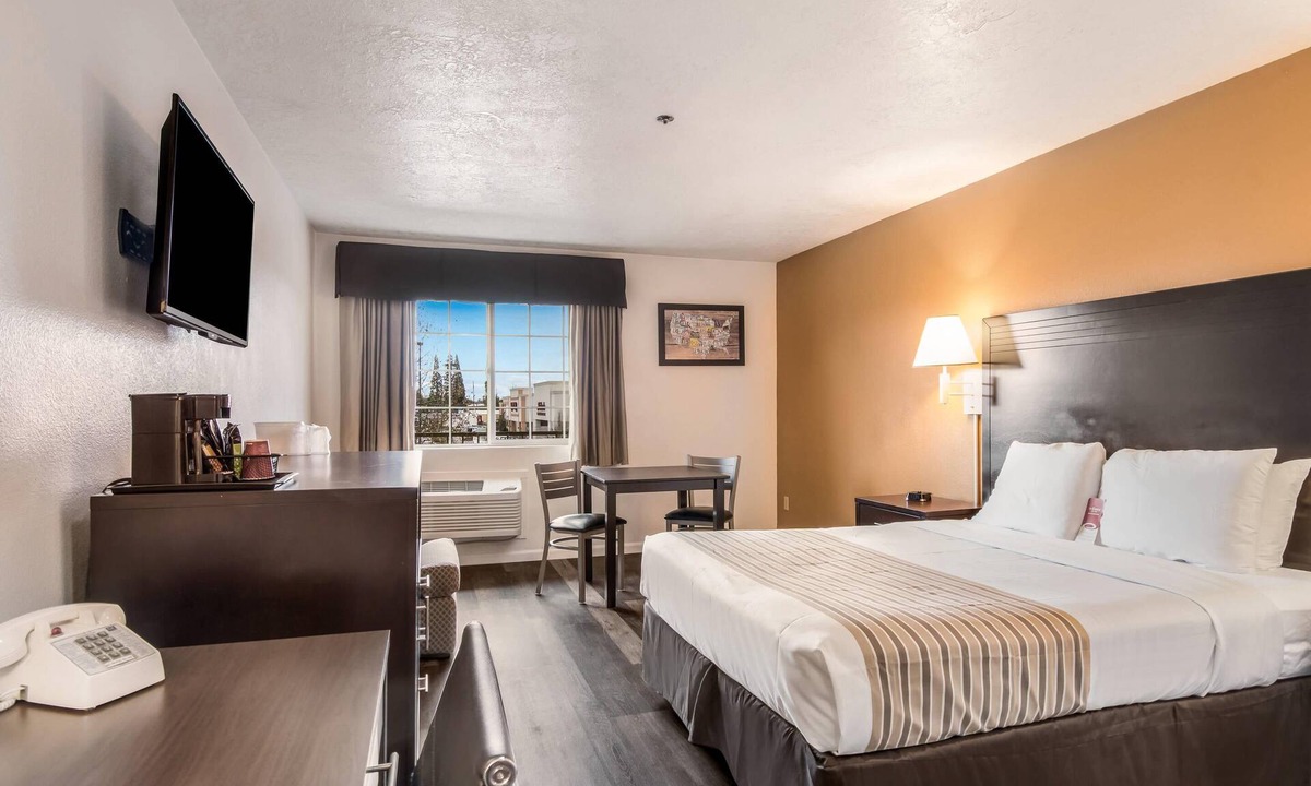 Corvallis Hotel | Econo Lodge Corvallis Near University