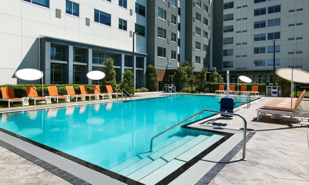 Williamsburg Hotel | Element Orlando | 1 King Suite | Spacious Pet-Friendly Extended Stay
