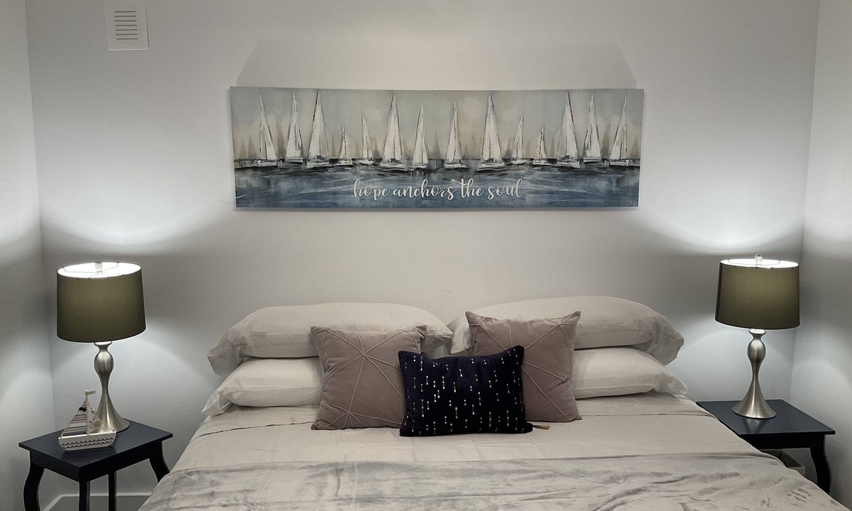Sodus Point House | Endless Expedition vacation home- 5 minutes from beach!