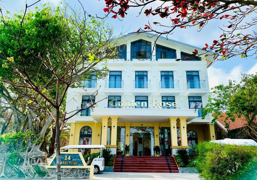 Con Son Hotel | Golden Rose Hotel