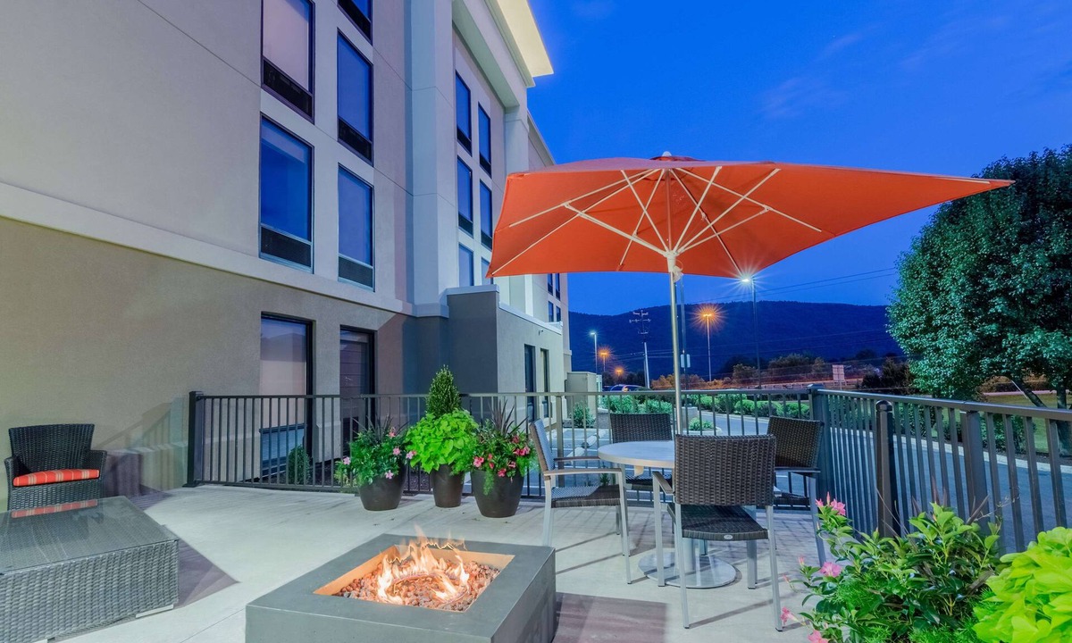 Covington Hotel | Hampton Inn Covington