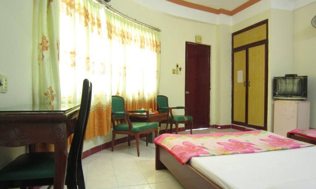 District 5 Hotel | Hanh Long 2 by Bay Hotel