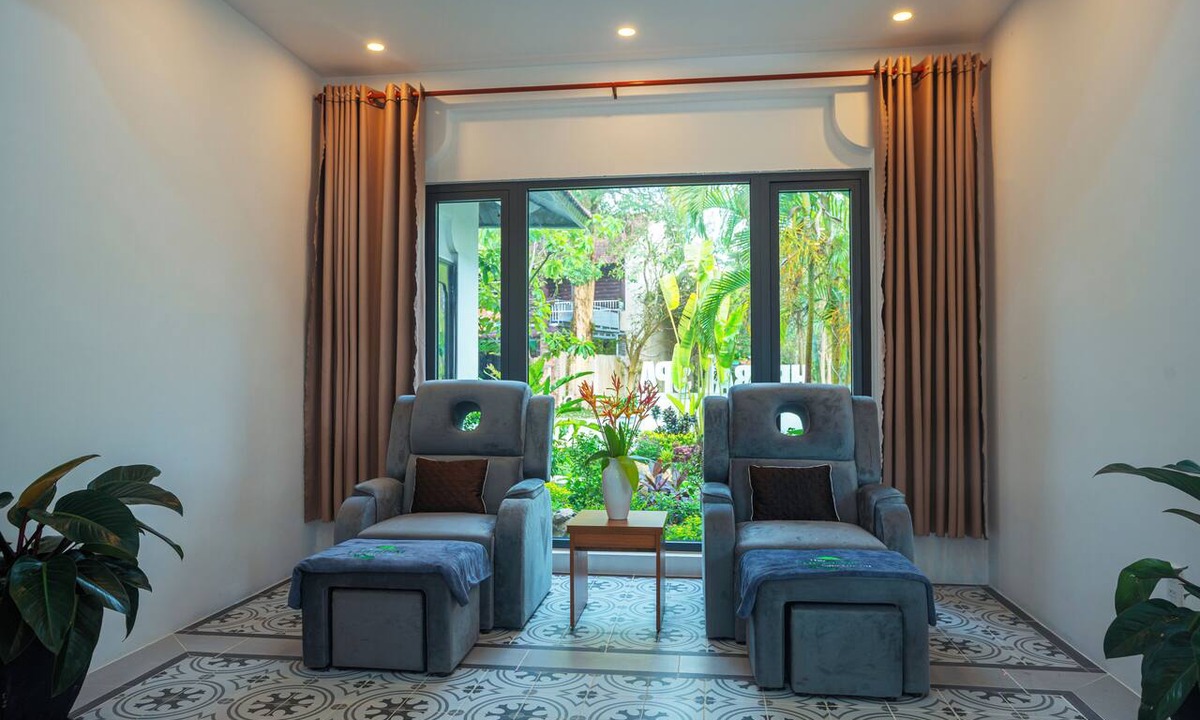 Ong Lang Resort | Herbal Resort