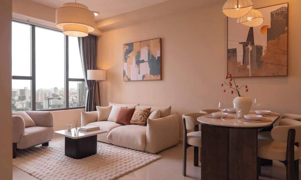 Bach Dang Riverside Apartment | High-Rise 2BR+1BA | CityView, 2 min BuiVien, D1
