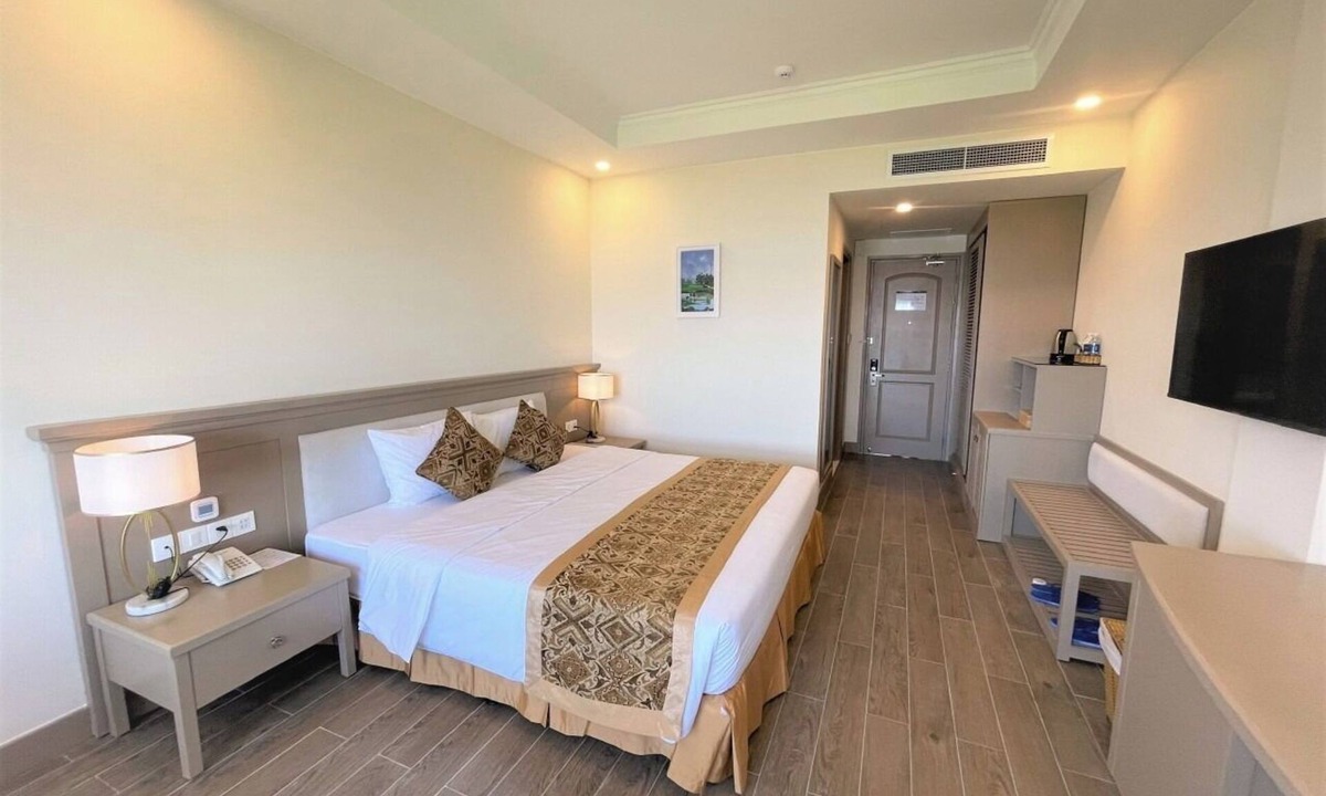Rach Gia Hotel | Hoa Binh - Rach Gia Resort