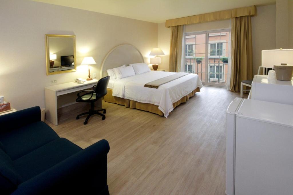 Torreon Hotel | Holiday Inn Express Torreon by IHG