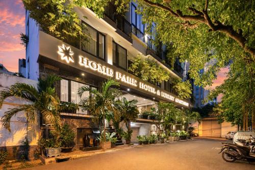 Hang Xanh Apartment | Home Park Hotel & Luxury Apartment
