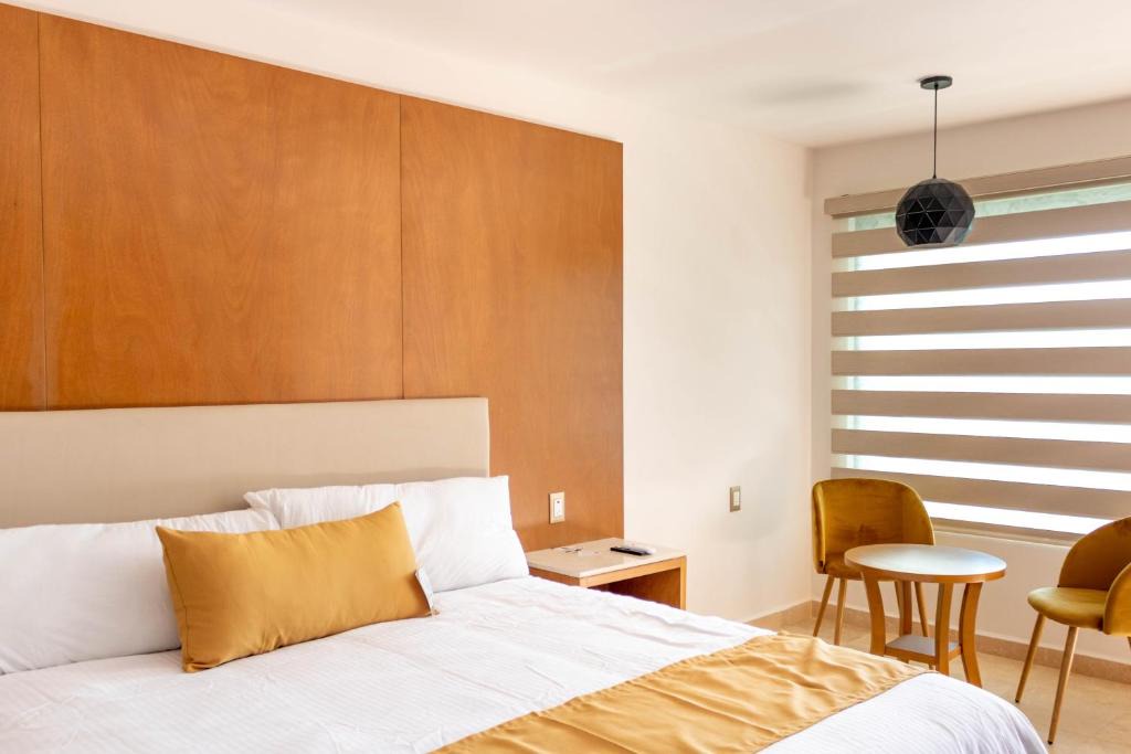 Leon Hotel | Hotel 5 Inn Select