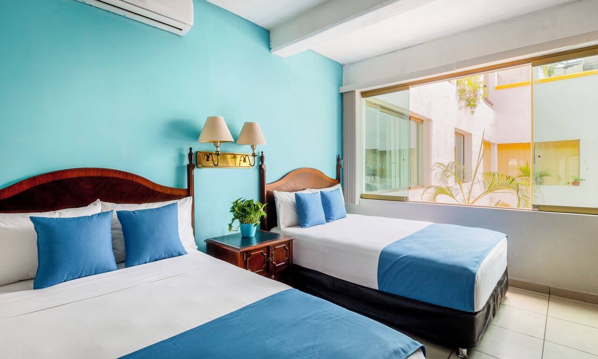 Emiliano Zapata Hotel | HOTEL PUEBLITO VALLARTA