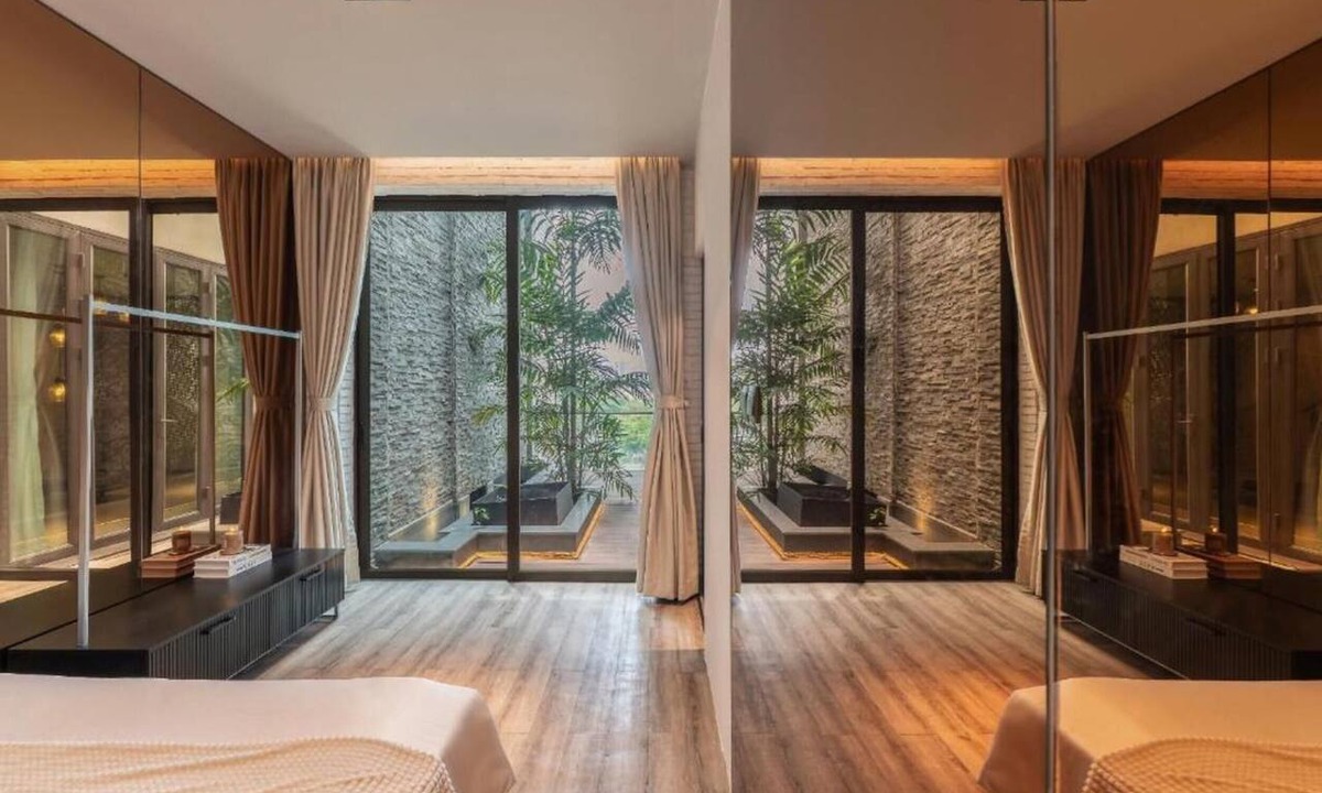 An Phu Apartment | Interior Villa 7BR with GYM by Raymond