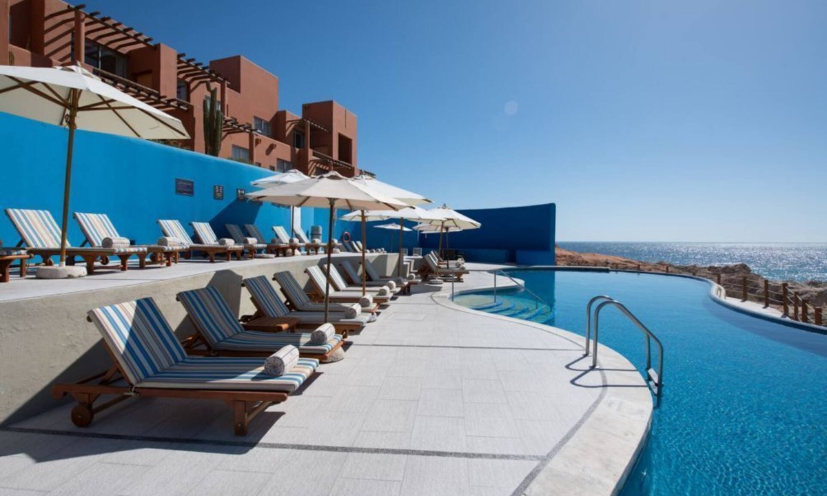 San Jose del Cabo Hotel | Inviting Studio Getaway Close to the Sand