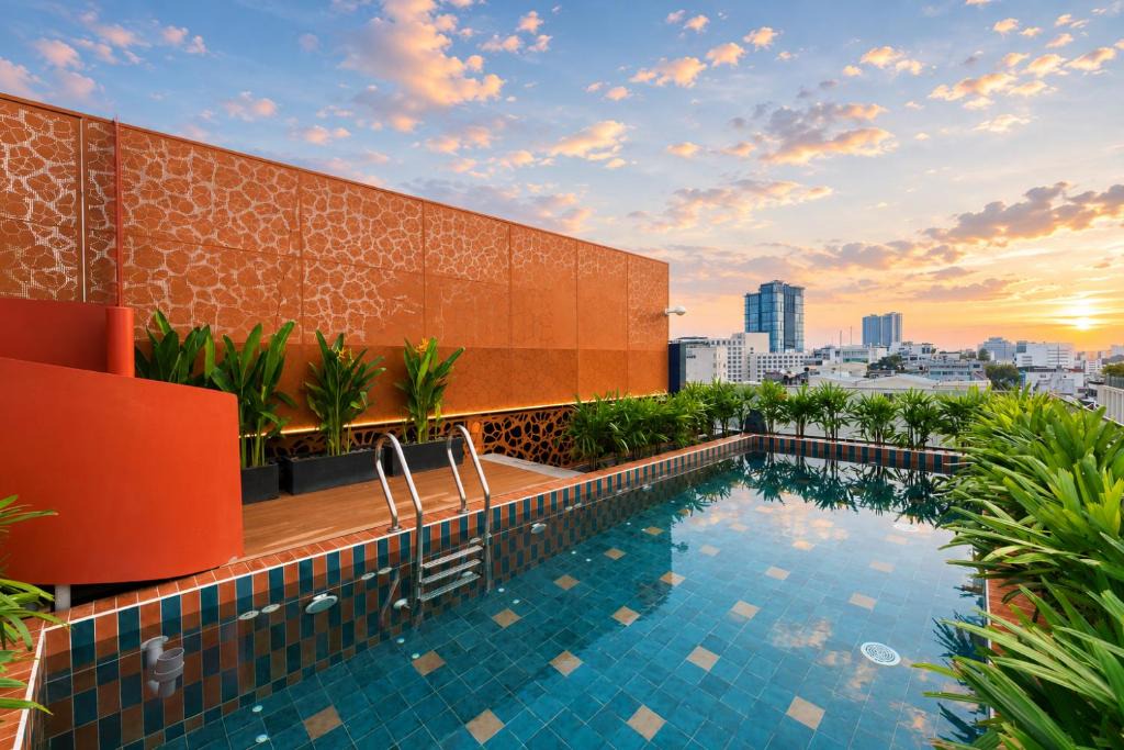 Downtown Ho Chi Minh City Hotel | KiN Hotel Ly Tu Trong Edition
