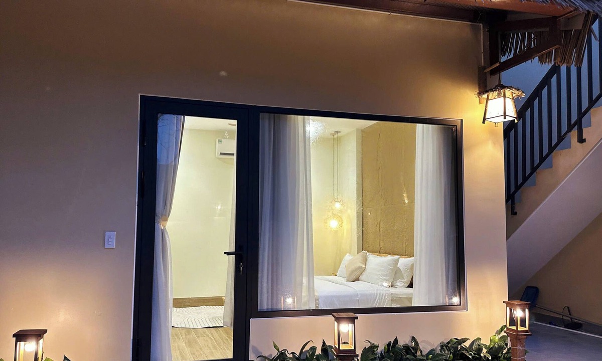 Hue Hotel | Lá Home