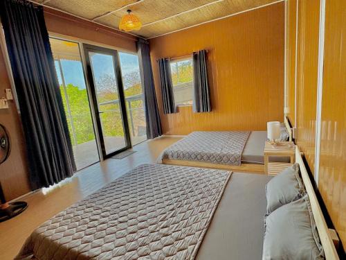 Ninh Hai Cabin | La An Homestay