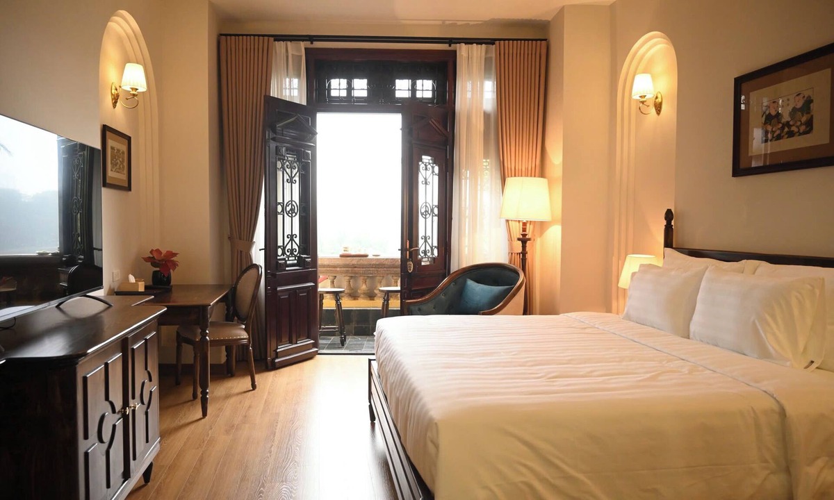 Hang Bac Hotel | La Belle Maison