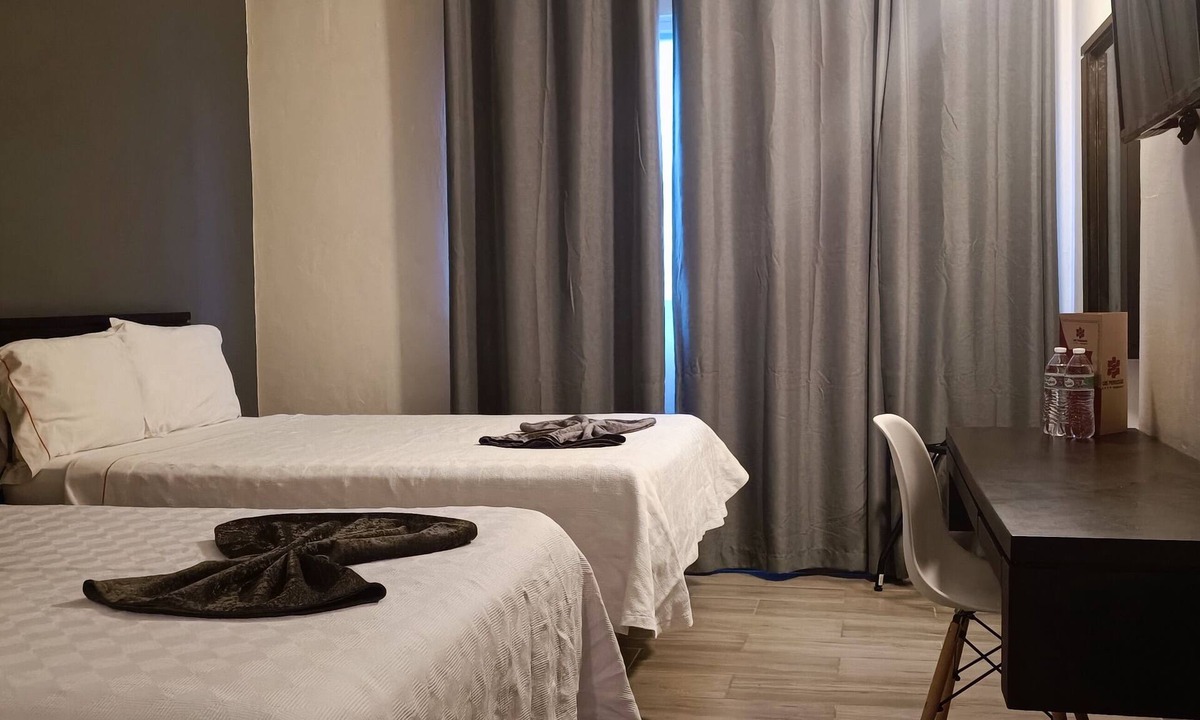 Zona Minerva Hotel | Las Pérgolas