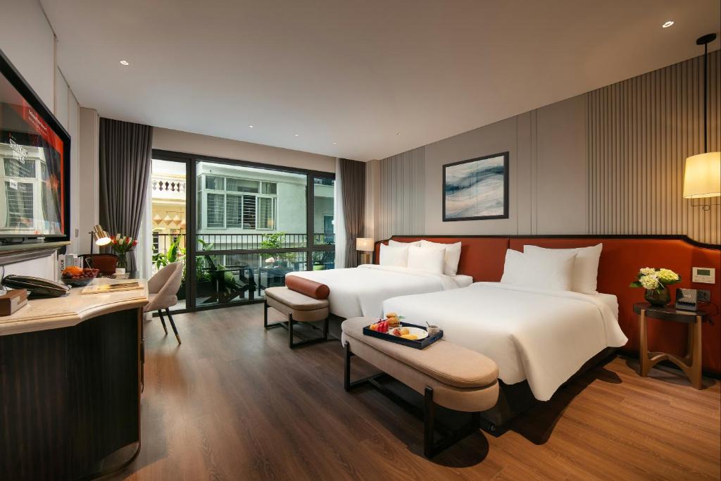 Old Quarter Hotel | Le Premier Hotel & Rooftop Bar