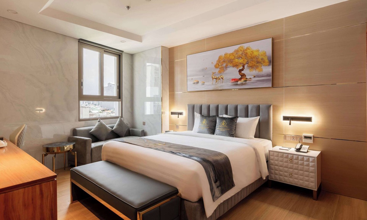Tan Binh Hotel | Le Saigon Grand Hotel
