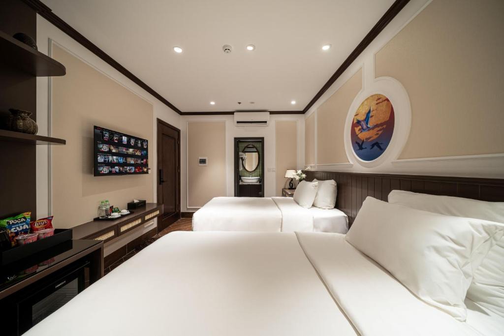 Tu Liem Hotel | Legend Smart Hotel