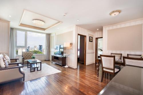 Phuong 6 Apartment | Leman Luxury Apartments 2BR 3BR For Rent In Central