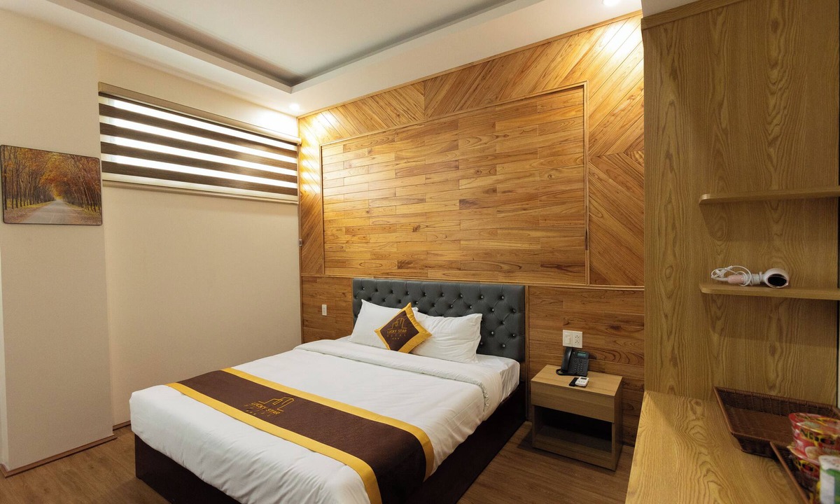 Pleiku Hotel | LuckyStar Hotel