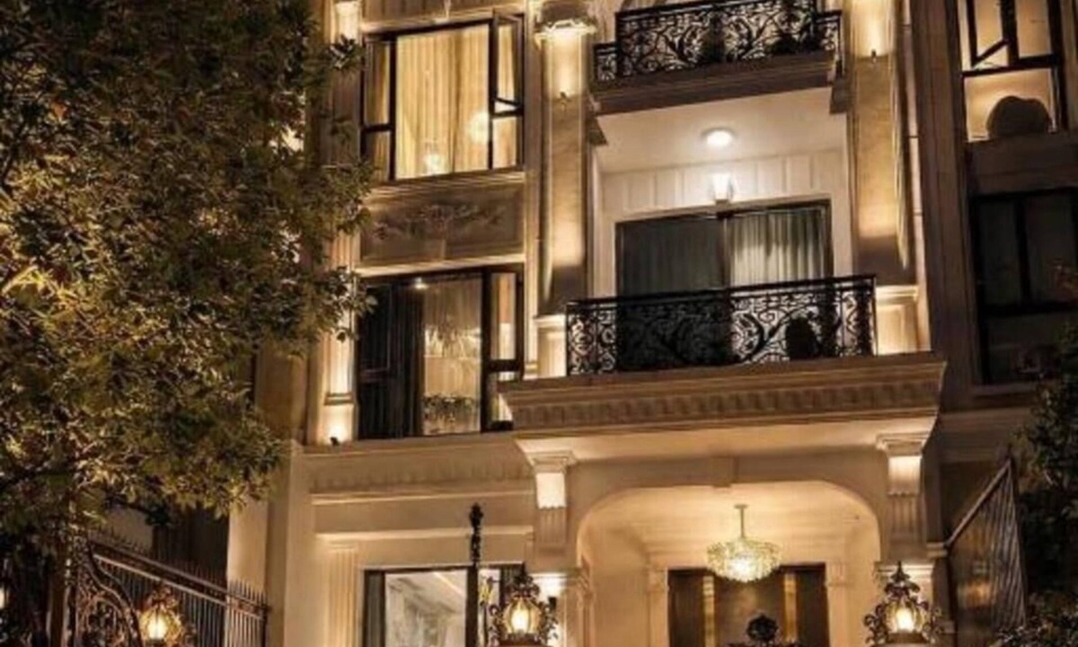 District 7 Villa | Luna Casa Villa D7 with 9 bedrooms
