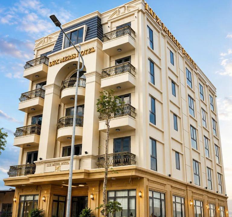 Cam Xuyen Hotel | Lux Meris Hotel